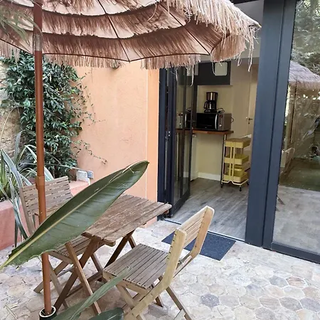 Avec Jardin à 250 M De La - Le Mourillon Appartement *